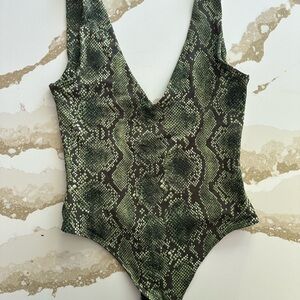 Babaton Green Snakeskin Print Bodysuit